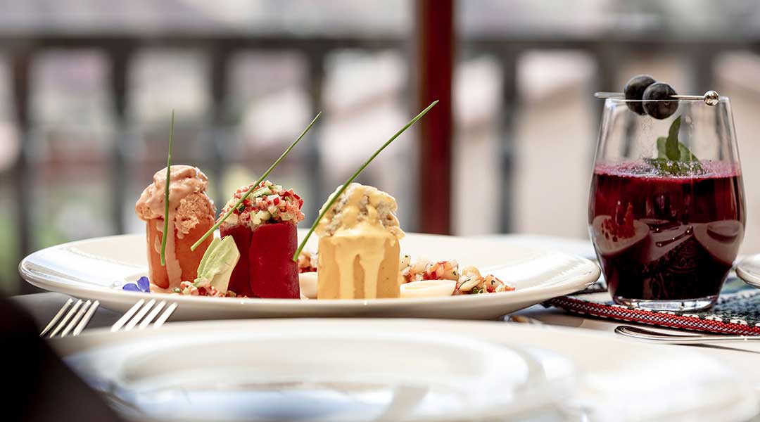 hotel-casa-eva-banner-eva-restaurante-movil